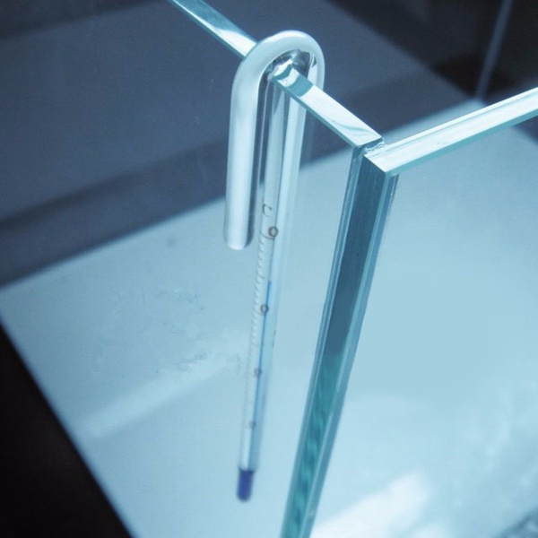 ISTA Термометр аквариумный навесной 15 см