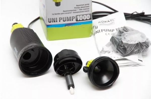AQUAEL UNI PUMP  700. Универсальная помпа 9.5w, 700л/ч. h = 1,45м, d=12/16.