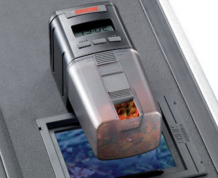Автокормушка  EHEIM Auto Feeder 3581 с электронным дисплеем